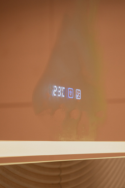 Зеркало-шкаф Правый Лантана Белый 70х80 Сенсор 3-6К Часы Антипар