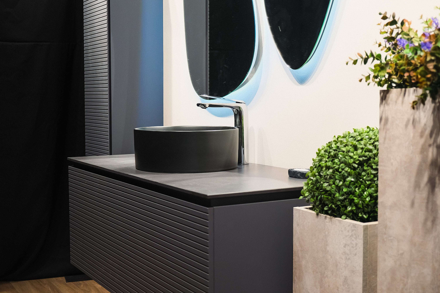 Пенал Stone 120 подвесной