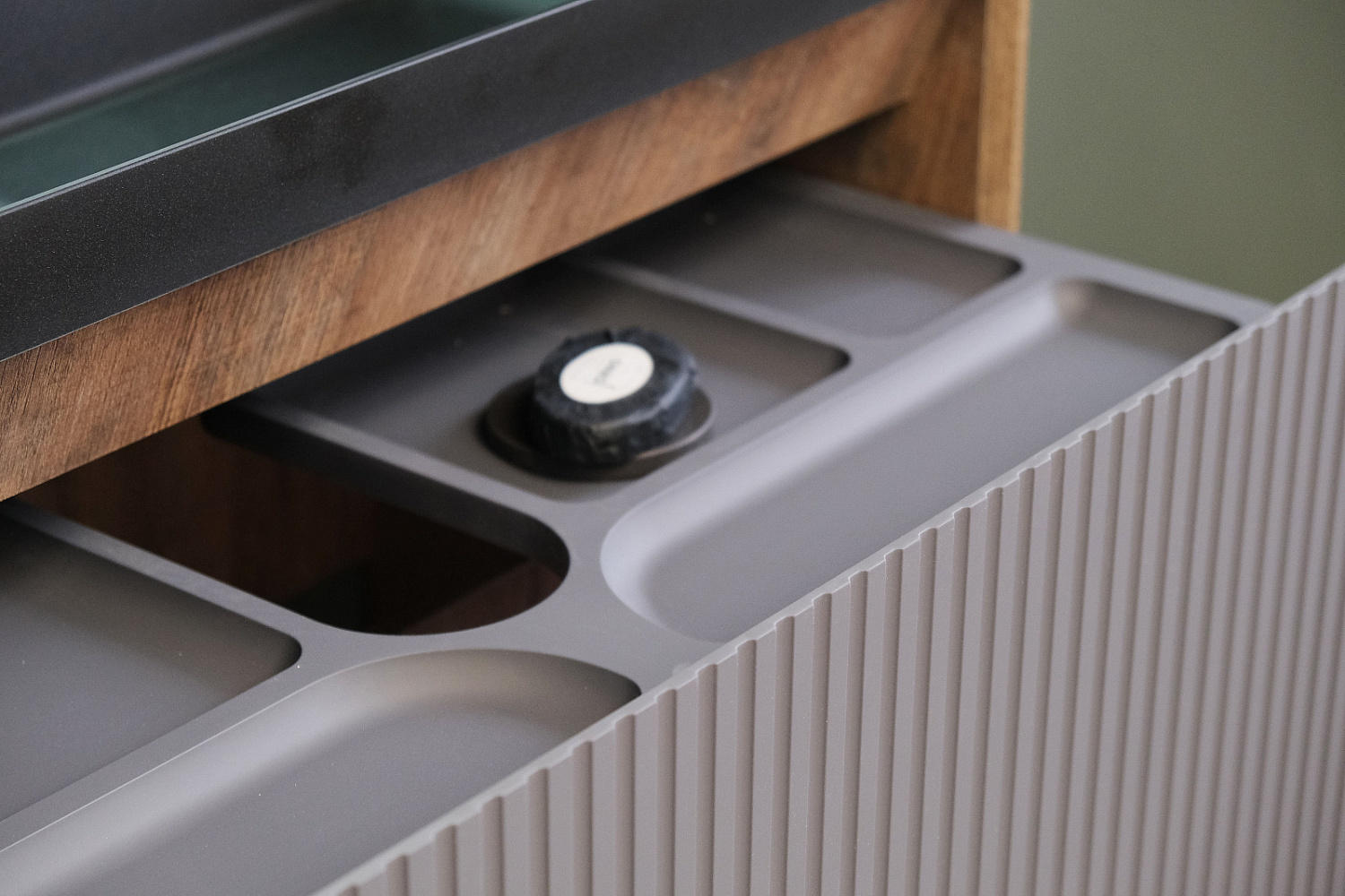 Тумба Тоссони 90 подвесная Сонома светлая/Белый