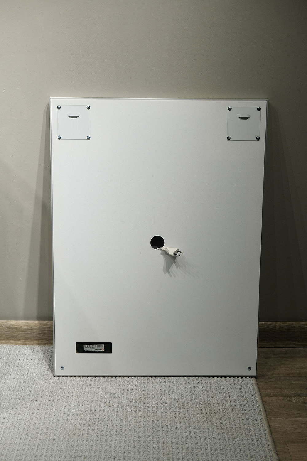 Зеркало Квадро 60 с подсветкой и часами